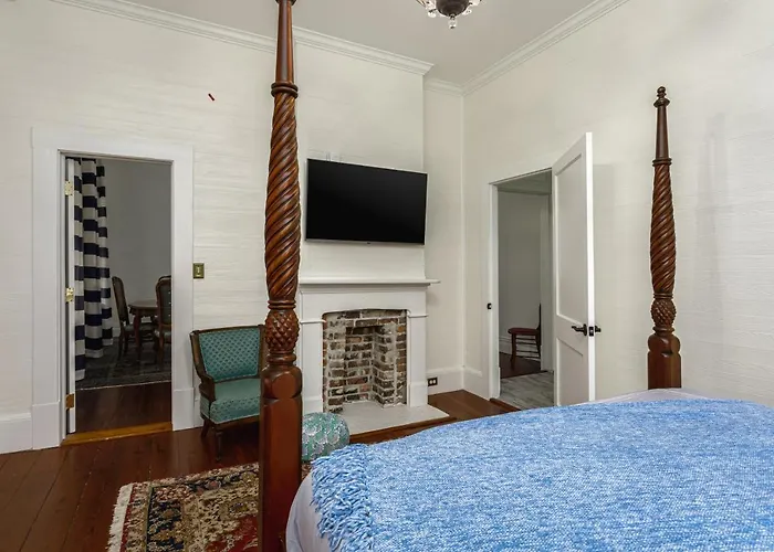 Celestine Bed & Breakfast